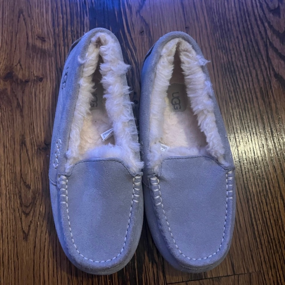 Ugg slippers